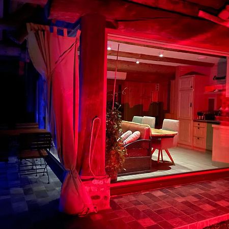 Holiday Home Ernest Zelezni With Hot Tub Ivancna Gorica 外观 照片