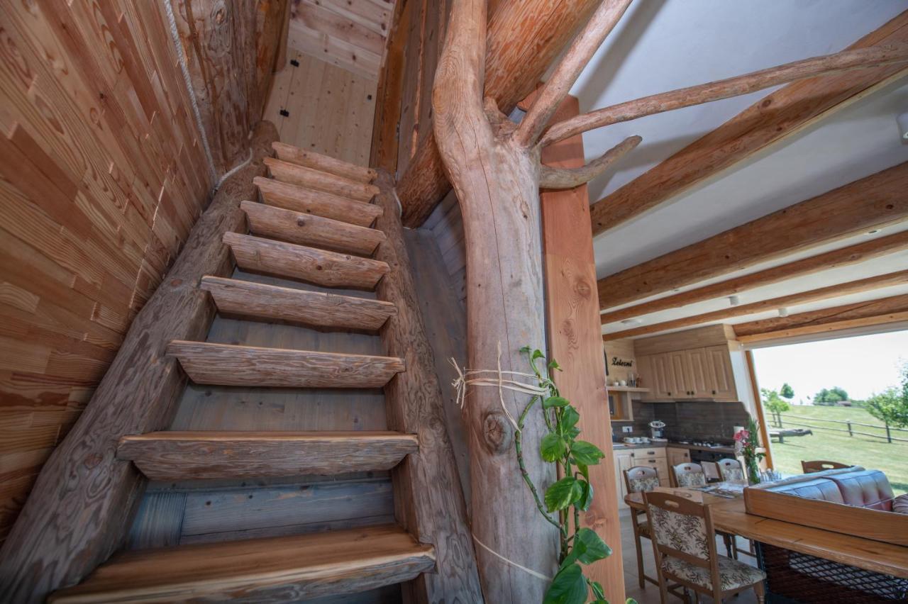 Holiday Home Ernest Zelezni With Hot Tub Ivancna Gorica 外观 照片